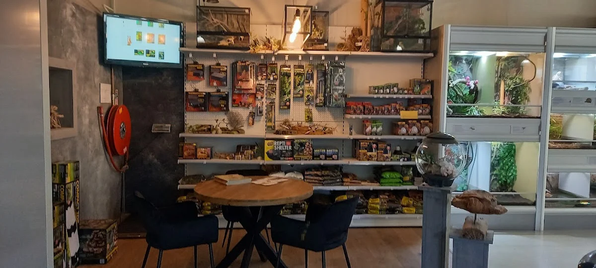 Dierenspeciaalzaak De Oostermolen - 4