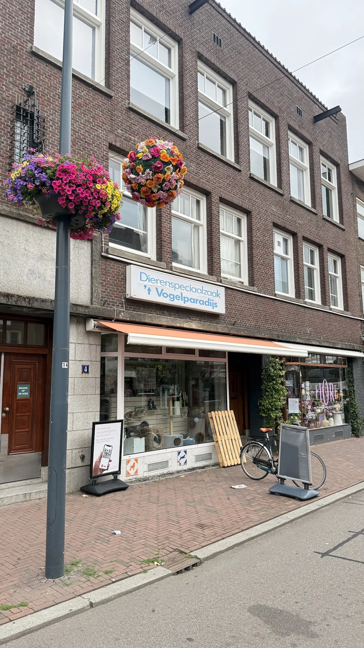 Dierenspeciaalzaak Het Vogelparadijs