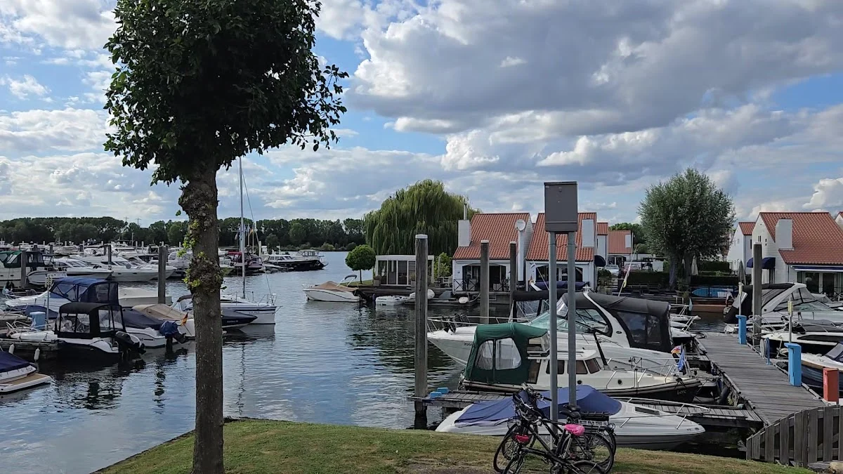 Heere aan de Maas - 3