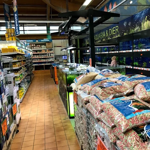 HORNBACH Dierenafdeling Alblasserdam - 3