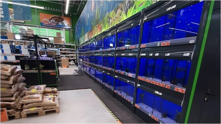 HORNBACH Dierenafdeling Duiven