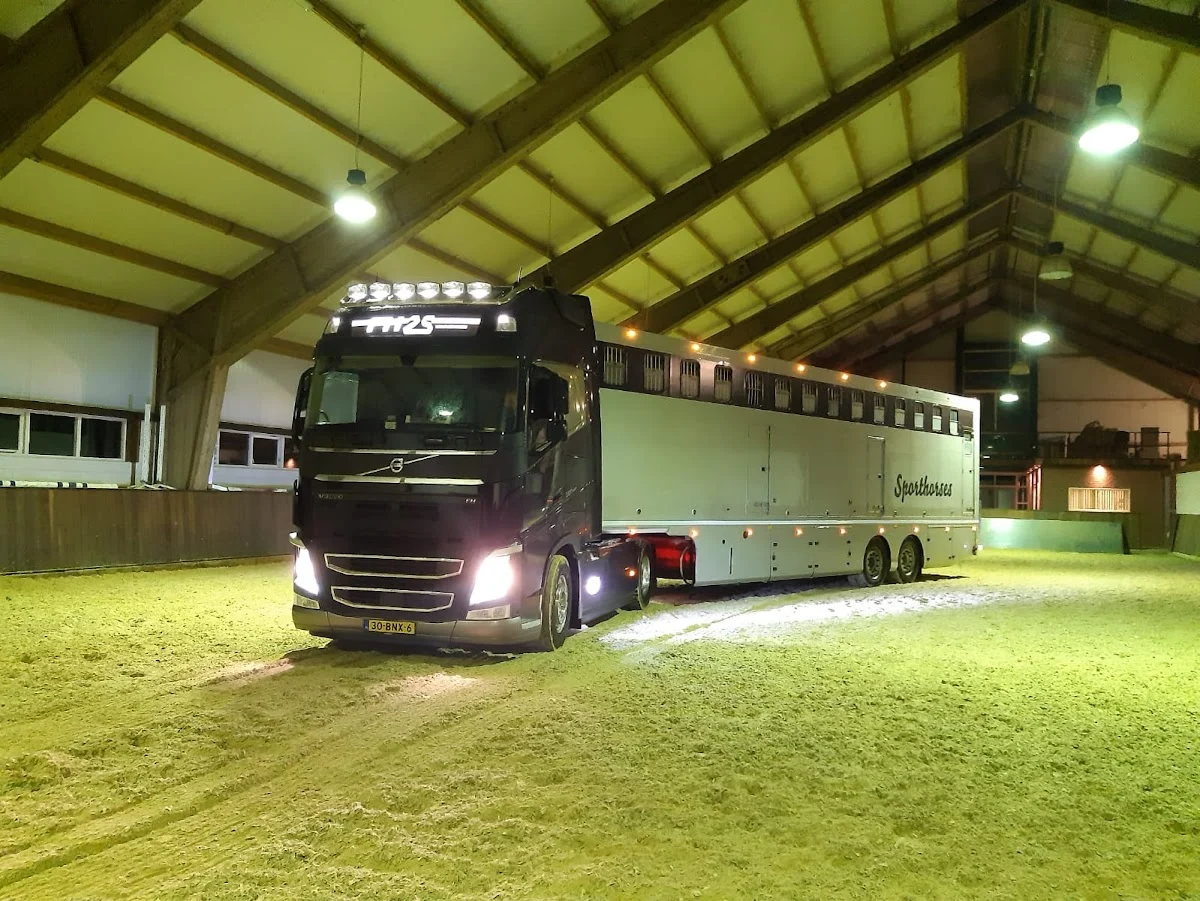 koekkoek int. horsetransport