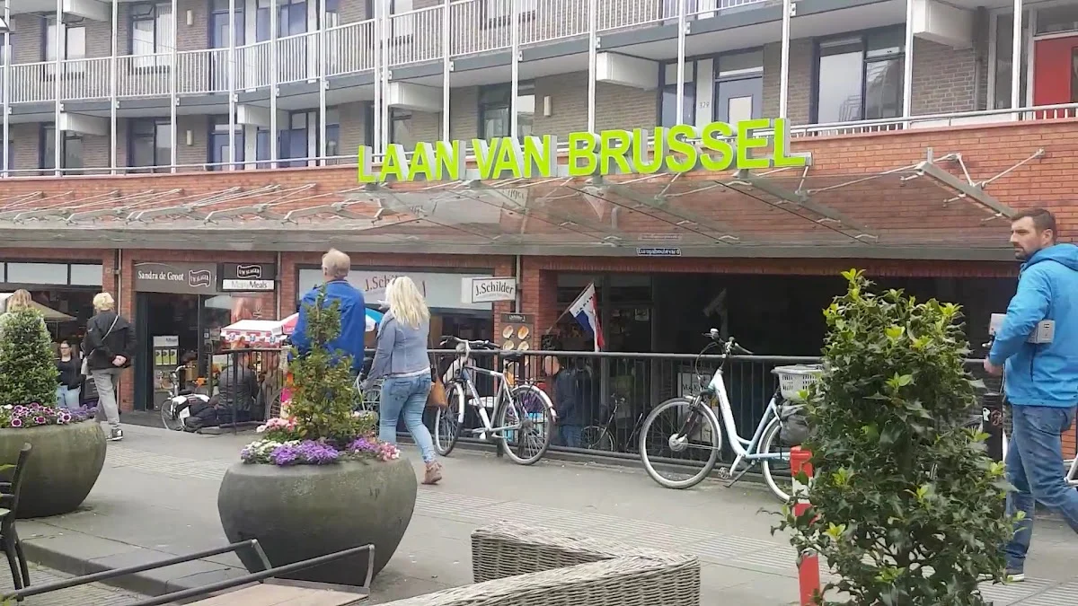 Winkelcentrum de Mare - 3